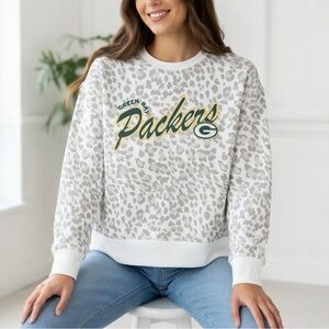 Women’s Game day Couture Green Bay Packers Leopard Print Sweatshirt | Size M